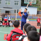走进消防队 致敬“火焰蓝”