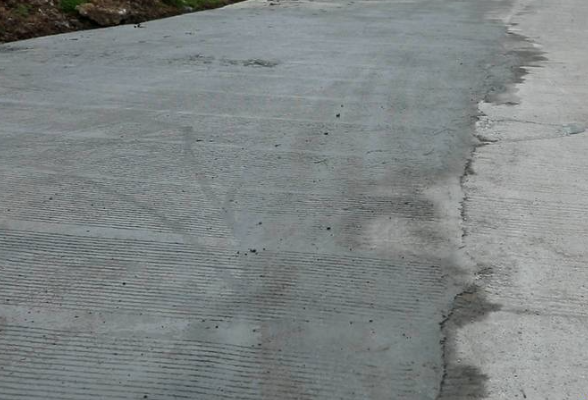 市公路建设养护中心：大力推进公路养护  切实消除安全隐患