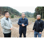 杨理诚到八面山瑶族乡调研督导灾后避险搬迁安置工作