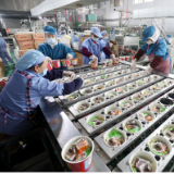 走基层·新春｜斯美特食品：开足马力赶订单 全力冲刺“开门红”