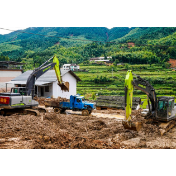 直击灾后重建 ▏中联重科：全力驰援资兴灾区