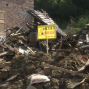 直击灾后重建｜八面山瑶族乡：开展灾后地质灾害区警示宣传