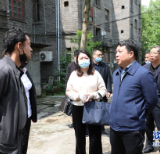 聚焦十大重点工作·风险大防控 | 陈占华调度东江街道房屋安全隐患排查整治工作