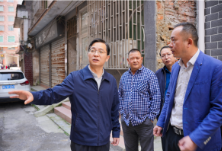 聚焦十大重点工作•风险大防控 ▏杨理诚：态度更坚决 措施更严格 做好房屋安全隐患排查整治