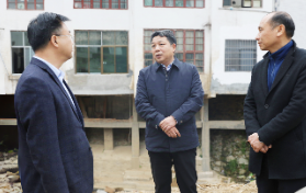 陈占华到黄草镇调研督导灾后恢复重建工作