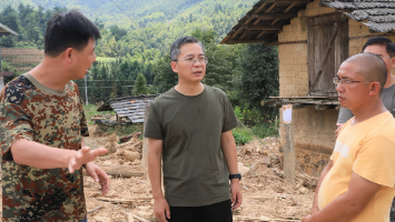 杨理诚到白廊镇检查指导灾后恢复重建工作
