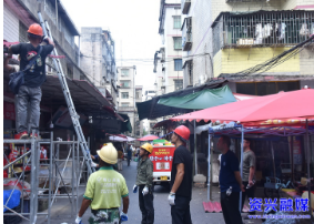 我市多部门联合整治新民市场消防安全隐患 