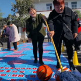 资兴市回龙山瑶族乡举办趣味农民运动会