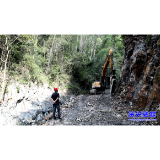 直击灾后重建丨白廊镇杨家坪瑶族村：打通通组公路“最后一公里”  
