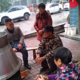 唐洞街道：“四个全面”助推换届工作