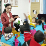 市一完小： 立足校本研修  促进教师成长