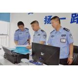 资兴交警：让“春风行动”吹靓驾考服务窗口