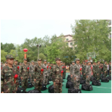 资兴：75名新兵出征