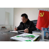 焦勇飞：坚守教坛二十六载