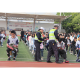资兴交警进校园开展交通安全知识讲座