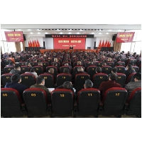 杨理诚为村（社区）党组织书记上党课