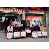 东江街道：“银龄守护包”让困难老人温暖跨年