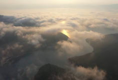 日出东江湖 好一派湖光山色