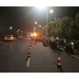 资兴交警深夜出击整治“飙车党” 