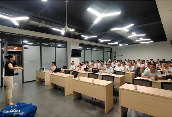 东江湖旅游区2023年现场救护——第一目击者急救知识培训班开班