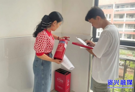 罗围小学开展了秋季开学安全排查活动