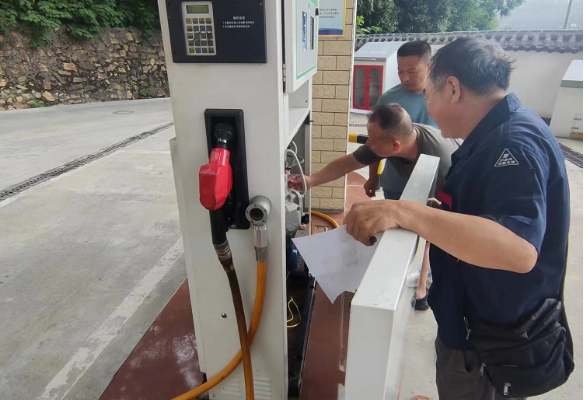 滁口镇开展“一法一条例一规定”执法检查活动