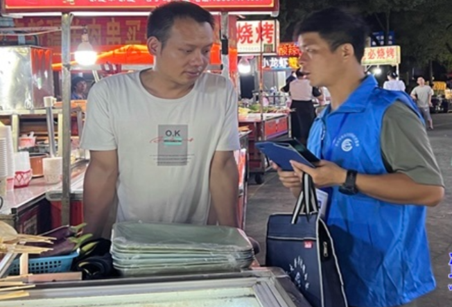 唐洞街道开展夜市经济清查行动