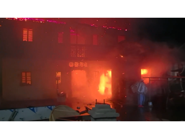 小心烟花有“炸”！烟花爆竹"安全通关"指南须知