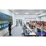 走进数据谷 探秘水世界!我市开展科普探访活动厚植青少年生态理念