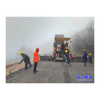 身边的“四敢”先进 ▏步履铿锵 破雾前行 ——记东门口至半垅公路改建工程驻点工程师周亚湘