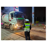 资兴公安交警开展大货车等重点车辆交通违法整治行动