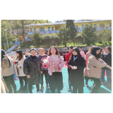 州门司镇波水学校开展“温暖三月 温情相伴”活动
