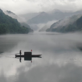 小东江现淡墨山水图