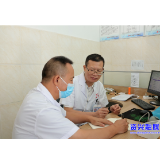 市第一人民医院优质医疗资源下基层：专家到门口 服务暖人心
