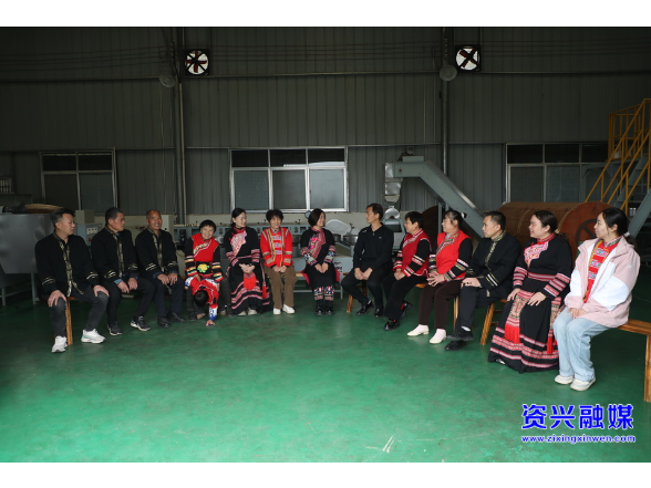 两会精神传瑶寨 政策春风暖民心