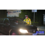 我市交警部门开展夜间交通违法行为专项整治行动