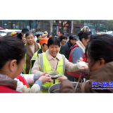 一碗腊八粥 温暖了寒冬