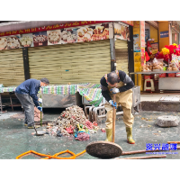 市场污水外溢“堵”民心   多方联动解决“排”民忧