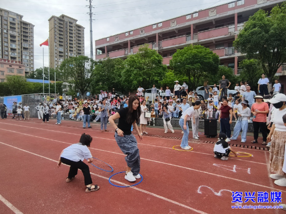 育家风 淳民风 正社风｜“三位一体”润童心  家校社共育扬新风