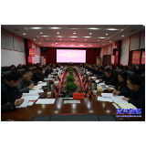 市委理论学习中心组2025年第4次集体学习暨深入贯彻中央八项规定精神学习教育读书班举行