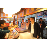 杨理诚督察调度“国庆”、“中秋”前“四保工作”