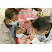 资兴市汤溪镇皮石完小开展3至11岁人群新冠疫苗接种