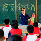 筑牢安全防线 提升群众安全感、满意度 ——周宇坤践行党的二十大精神进校园