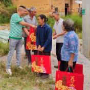 黄勇：拳拳赤子心，悠悠家乡情