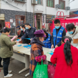 市人民法院开展“宪法宣传周”活动