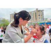 市三完小举行别样的新生入学仪式