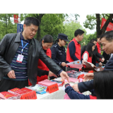 榜样的力量 ▏朱东生：政法“老黄牛”身患绝症仍坚守一线，40年如一日谱写奉献之歌