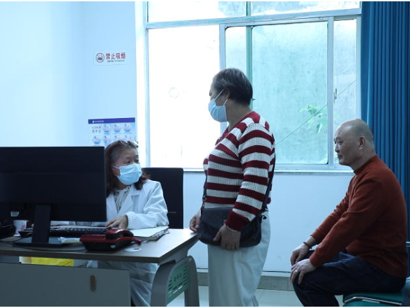 秋冬换季皮肤易 “闹情绪”  科学防护远离过敏困扰