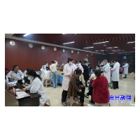 我市举行第三届中医药文化夜市暨膏方节