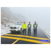 我市多部门联动 积极应对回龙山低温雨雪冰冻天气